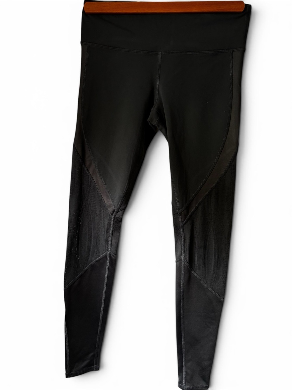 ALO Vitality Mesh Panel Leggings